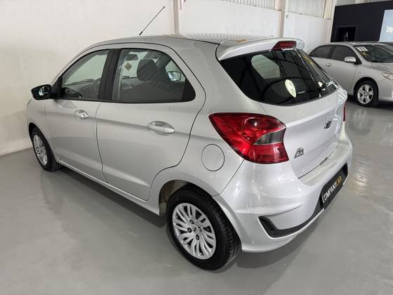 FORD KA 1.0 TI-VCT FLEX SE PLUS SEDAN MANUAL